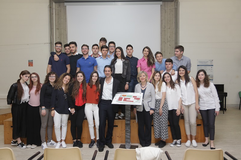 Studenti del “Galileo Galilei” al lavoro in “Braillando insieme”