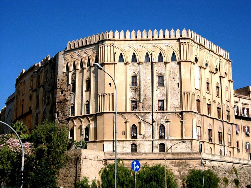 Continua la visita di Maria Elisabetta Caselli in Sicilia: presidente del Senato a Palazzo dei Normanni