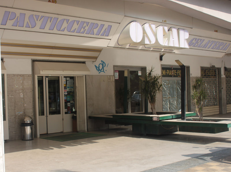 Cassate e semilavorati in pessime condizioni: sequestro da mille chili al bar Oscar Cassate e semilavorati in pessime condizioni: sequestro da mille chili al bar Oscar