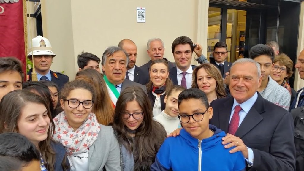 Il tormentone estivo di Orlando: “Piero… pensaci, facci la grazia di candidarti”