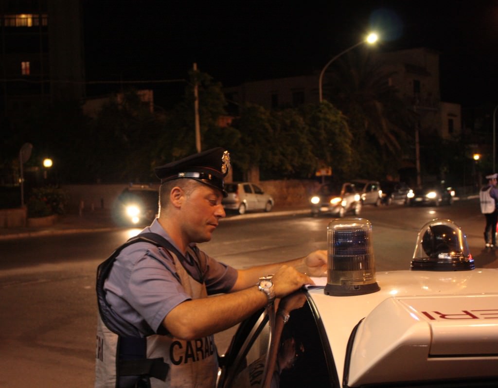 Stagione estiva, controlli in locali e stabilimenti balneari: elevata multa da 110mila euro