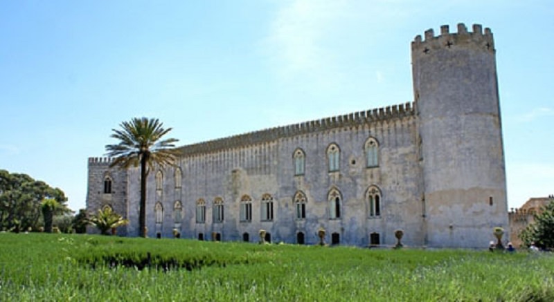 “In viaggio con Tomasi” progetto di Naxoslegge approda al Castello di Donnafugata