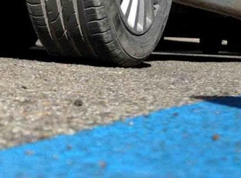 Strisce blu a Catania, esentati i veicoli “full-electric”: le novità dal primo gennaio