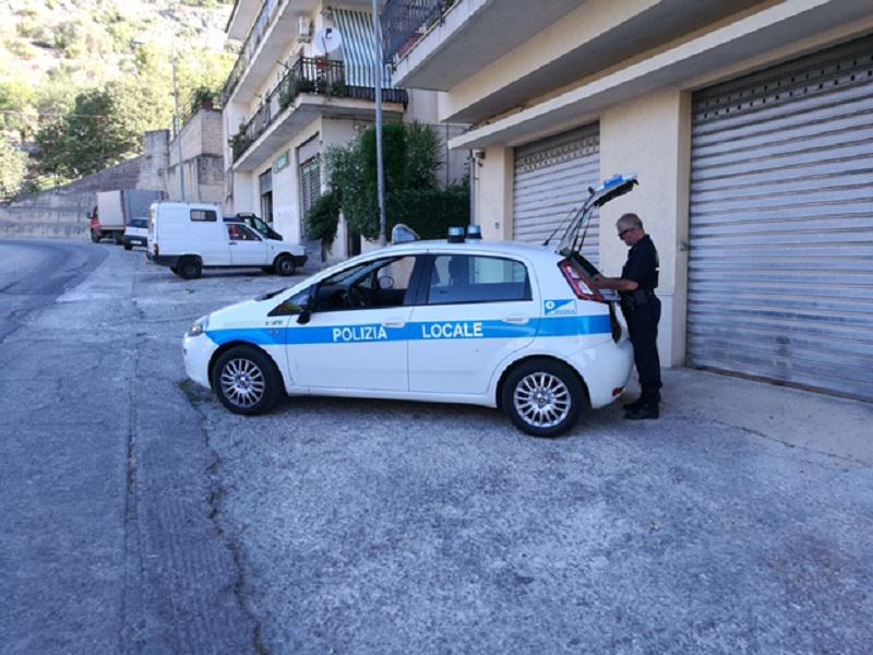 Controlli a Modica: sanzionato venditore ambulante con patente scaduta da 7 anni