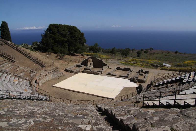 Il 22 gran galà della lirica al Teatro Antico di Tindari