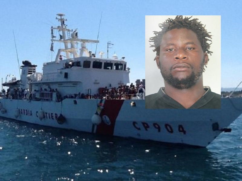 Sbarco migranti al Porto di Catania: arrestato nigeriano per violenza. FOTO e VIDEO