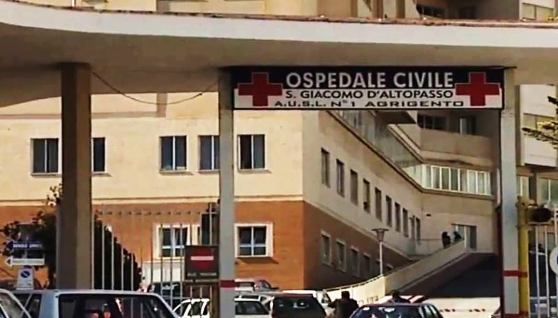 Gli diagnosticano un male incurabile, non regge il peso e si butta dal quinto piano dell’ospedale: 60enne suicida