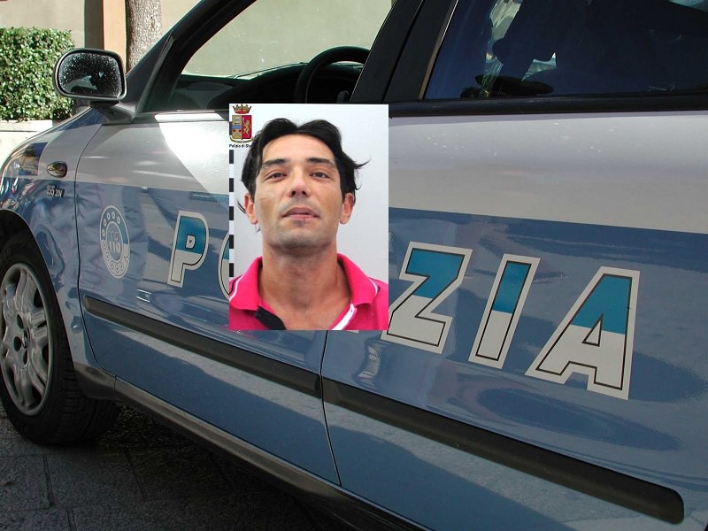 Nascondeva marijuana nel cassone della serranda: arrestato pusher messinese Nascondeva marijuana nel cassone della serranda: arrestato pusher messinese