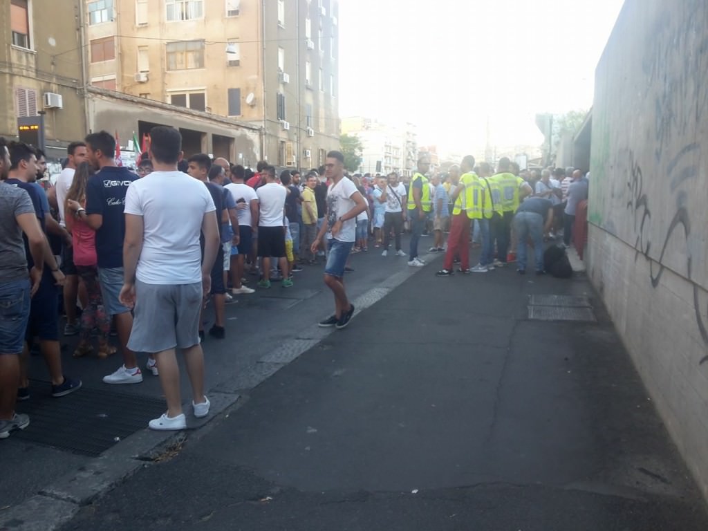 Tifosi bloccati ai botteghini per Catania-Leonzio. La precisazione della società rossazzurra