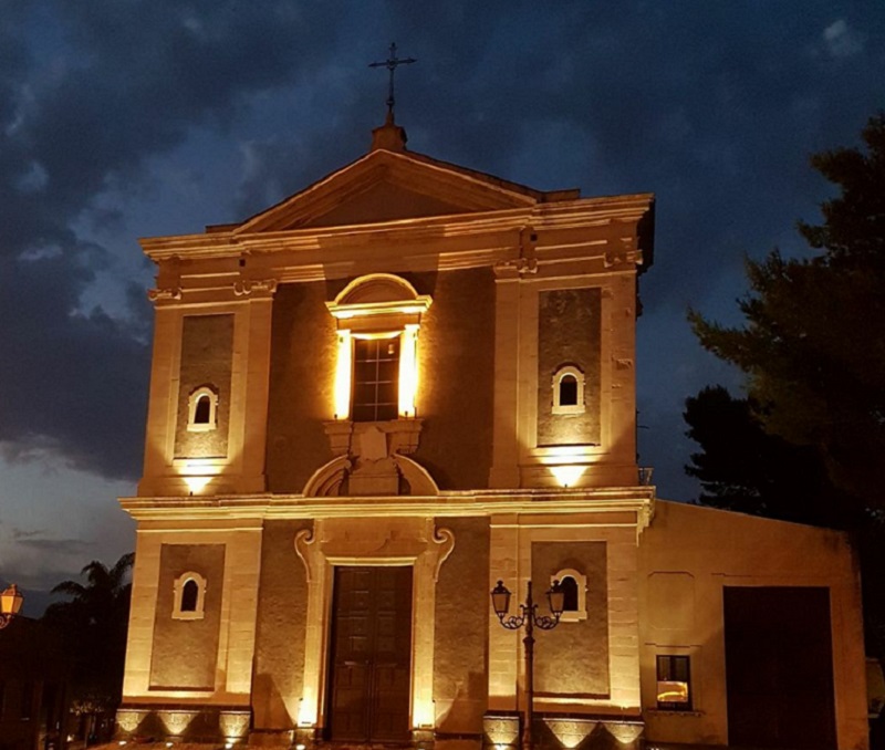 Chiesa dell’Immacolata illuminata per festeggiare San Gregorio Magno