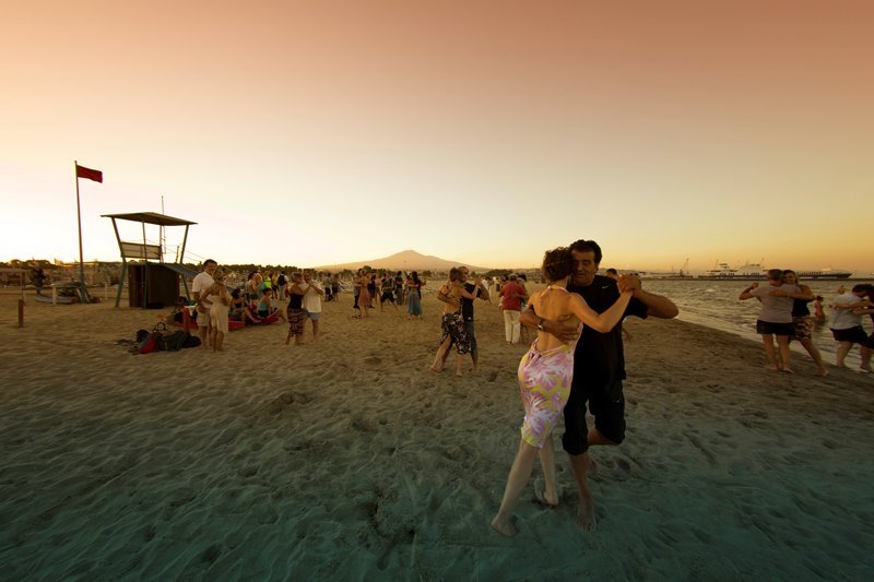 Catania, Ferragosto all’insegna del tango