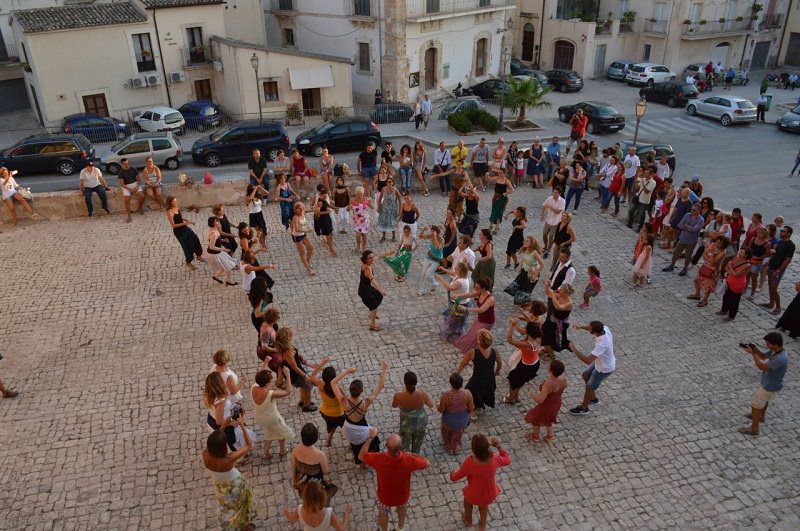 Conto alla rovescia per il “Taranta Sicily Fest”: sabato a Scicli la settima edizione