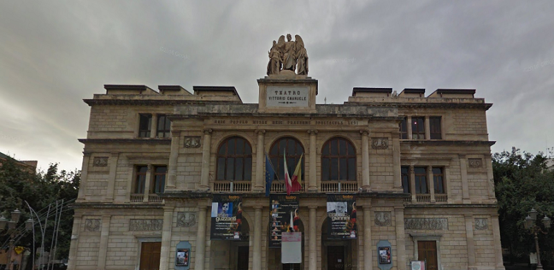 Teatro Vittorio Emanuele di Messina aperto ad agosto per le visite turistiche