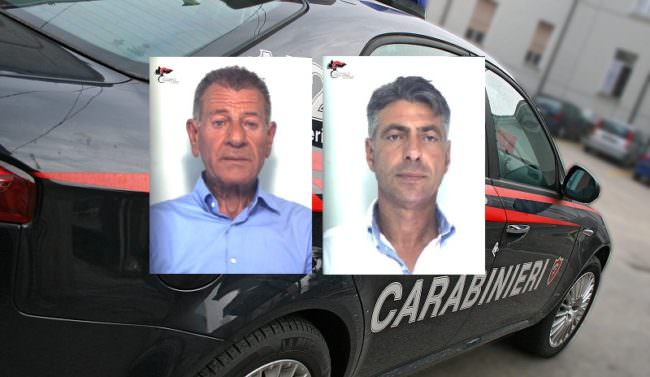 Scopre i ladri in ufficio e lancia l’allarme, loro tentano la fuga
