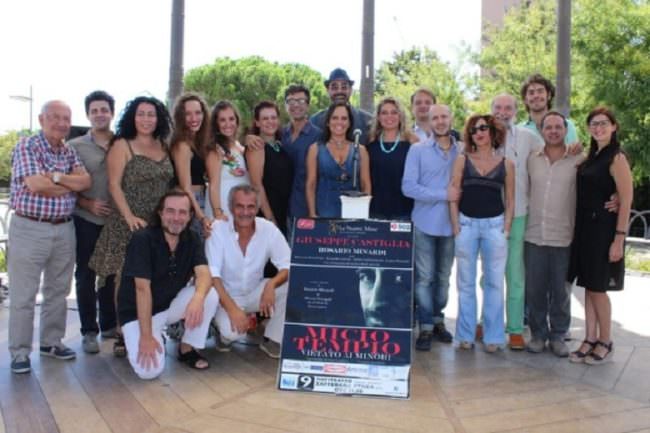 Grande attesa per l’esordio teatrale di “Micio Tempio (vietato ai minori)”: dal 9 settembre a Zafferana