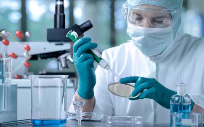 Lotta al Coronavirus, da Israele il nuovo farmaco che cura in 5 giorni: effetti, somministrazione e caratteristiche di Exo-Cd24