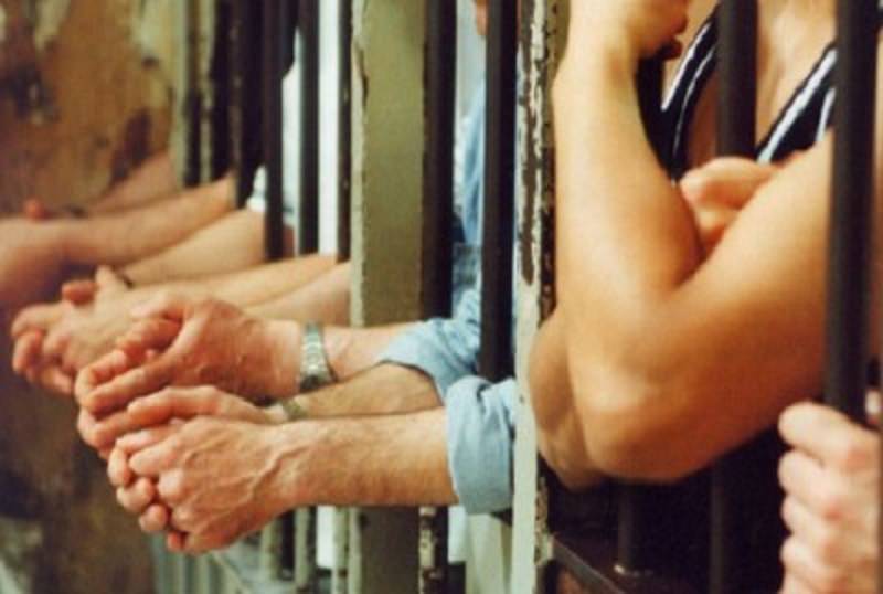 Sessualità dietro le sbarre: aumenta l’omosessualità tra i detenuti