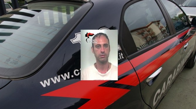 Rapina una gelateria con un cacciavite: arrestato il ladro 42enne