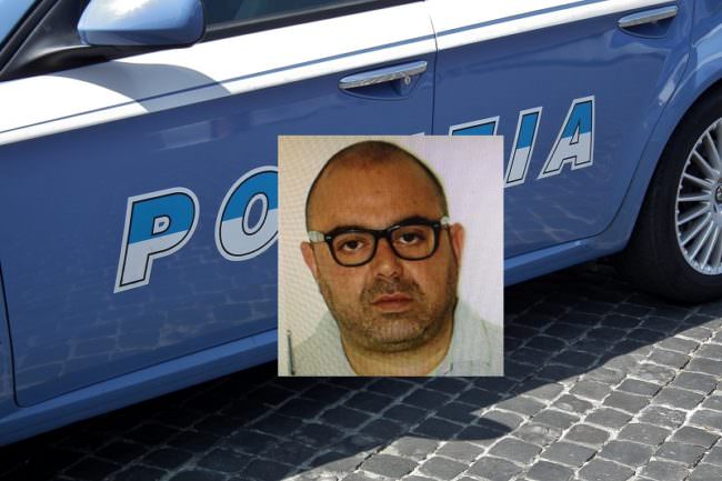 Ruba il portafogli e usa il bancomat della vittima, arrestato 45enne