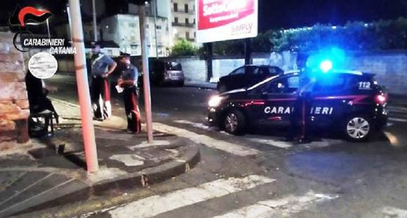 Catania, nel mirino la prostituzione: arrestata una coppia, “pizzicati” dieci clienti, identificate sette donne