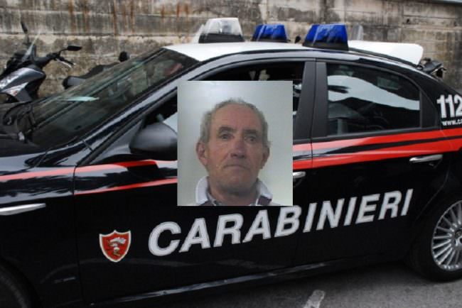 Detiene arsenale in casa assieme ai propri figli: 66enne finisce ai domiciliari