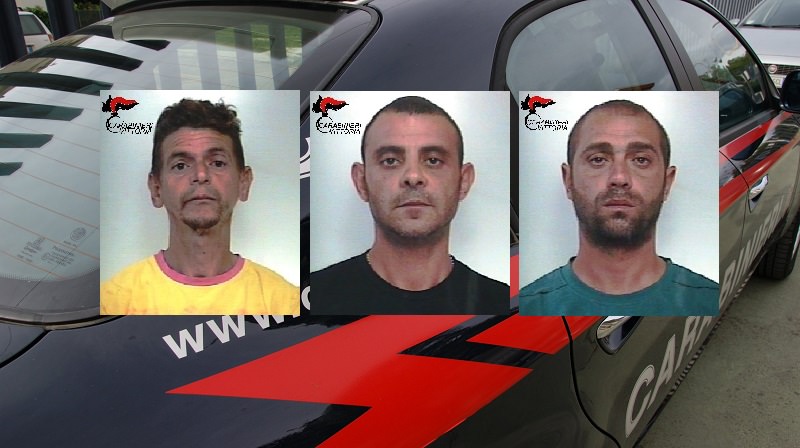 Tentano di saccheggiare in una casa di campagna: arrestati tre gelesi