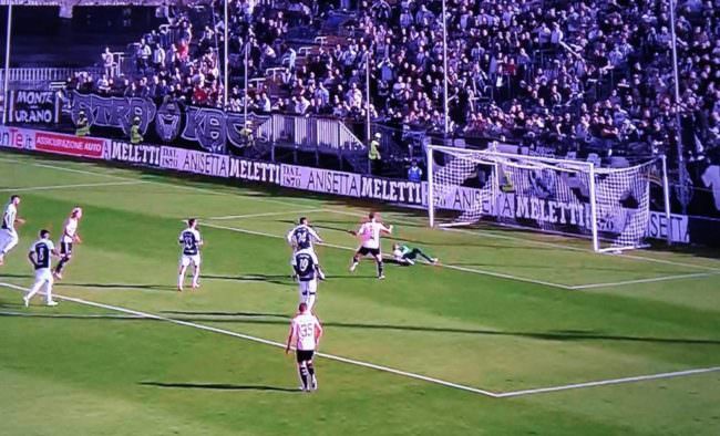 Palermo imbattuto ad Ascoli alla fine di una partita al cloroformio