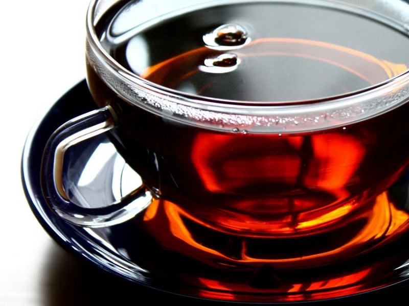 Non solo tè verde: anche la variante nera aiuta a dimagrire