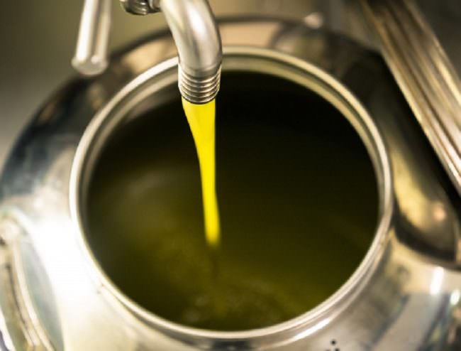 Olio extravergine d’oliva, uno studio ne rileva gli effetti terapeutici
