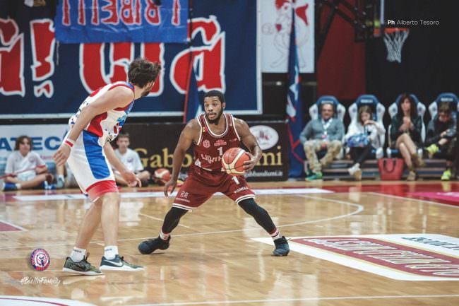 Pallacanestro, a Biella prima sconfitta stagionale per il Trapani