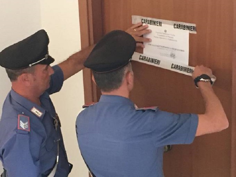 Giovani donne costrette a prostituirsi: 2 arresti e 8 immobili sequestrati nel trapanese
