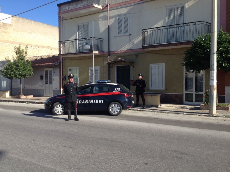 Intensificati i controlli a Villasmundo: scattano due arresti e tre denunce