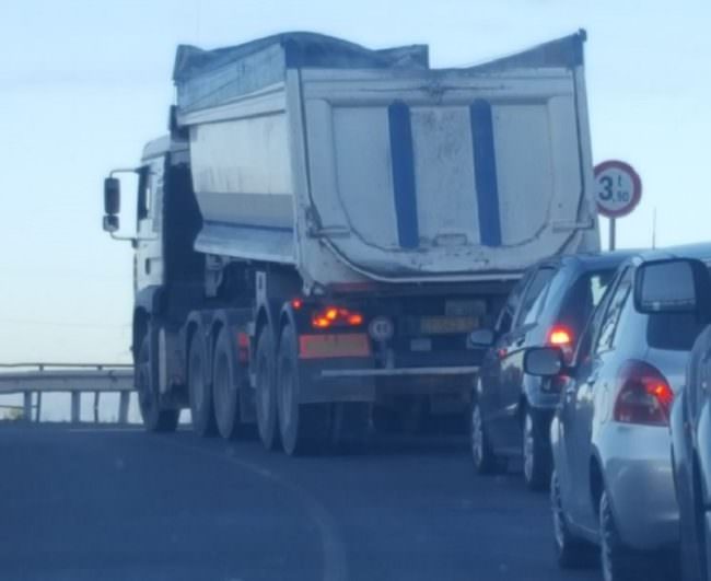 Il ponte sul Simeto rischia il crollo, Giuffrida denuncia le condizioni precarie