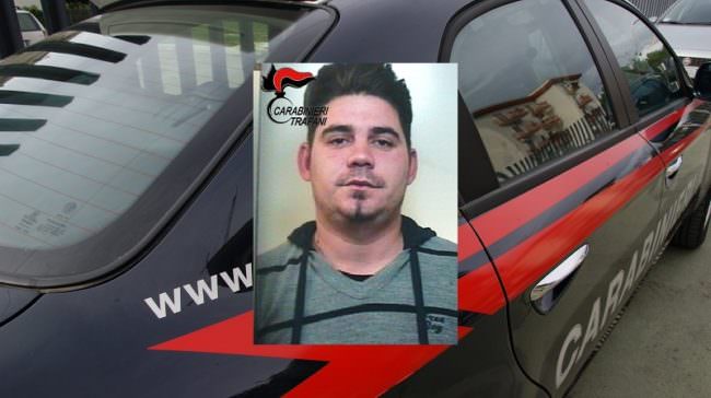 Picchia la moglie, carabiniere assiste alla scena e inizia una colluttazione: in manette 30enne
