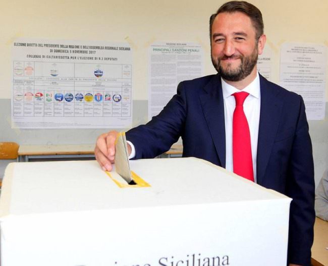 Preferenze liste, il Movimento 5 Stelle “doppia” Forza Italia: 31% di consensi. Inseguono Pd e Fava