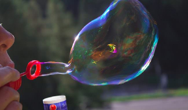 Bolle di sapone “alle feci”  dalla Cina: disposto il ritiro di alcuni lotti di giocattoli