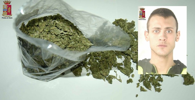 Via vai nella sua abitazione insospettisce i poliziotti: in manette 21enne per spaccio di marijuana