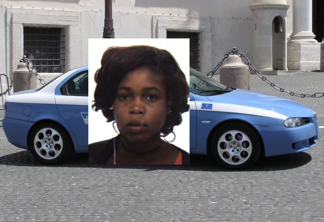 “Il rito Ju Ju e costretta a pagare 25 mila euro”, Tina e la prostituzione: arrestata la madame e minorenne