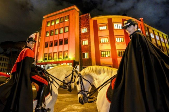 “Orange the world”, anche i carabinieri contro la violenza sulle donne: ecco le iniziative in tutta Italia
