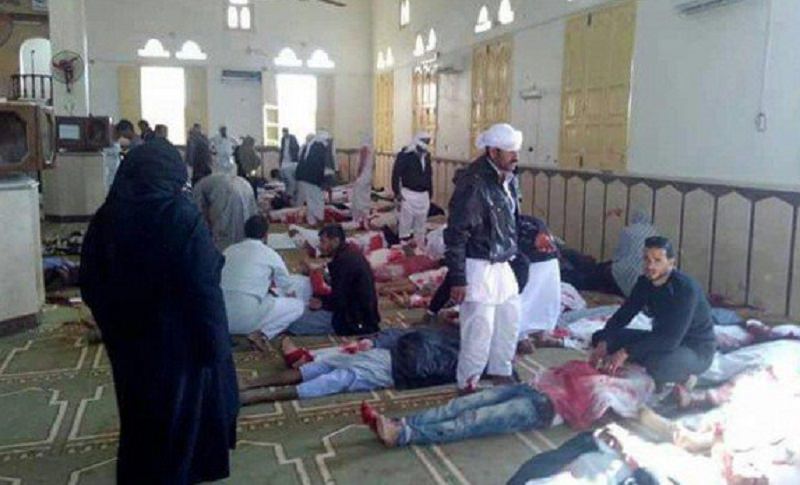Carneficina alla moschea di Sinai: terribile esplosione causa 235 morti e 109 feriti