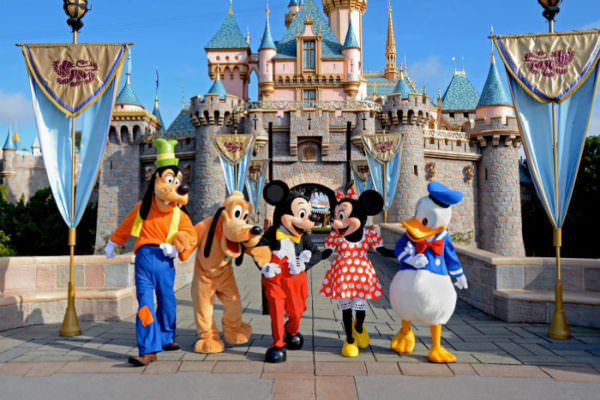Disneyland in Sicilia, riapre la trattativa: il sogno continua