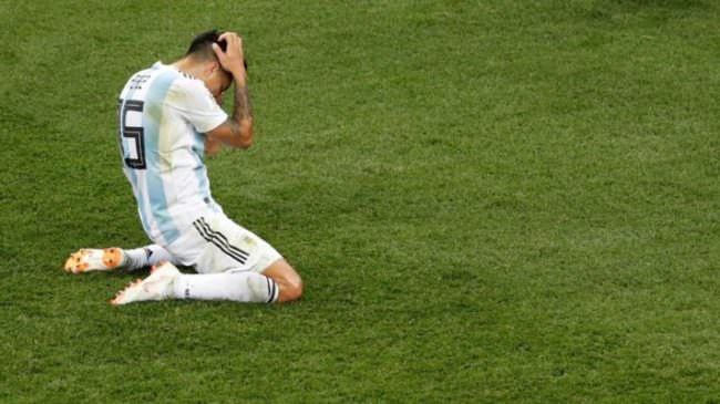 Dal sogno all’incubo, dallo stupore al piagnisteo: Argentina quasi fuori, via subito Sampaoli?