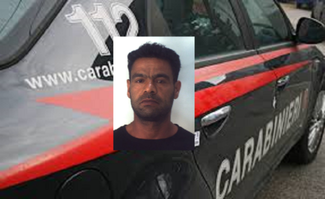 Violenza in strada, bastonate e coltellate a uomo: arrestato 38enne