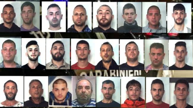 Operazione “Bivio”: manager e turni a rotazione per garantire la continuità dello spaccio. FOTO e VIDEO