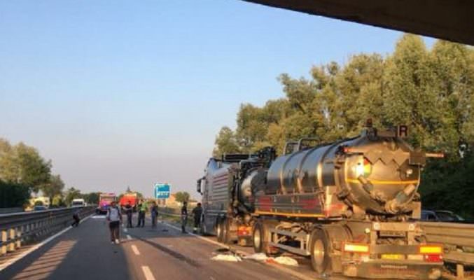 Carabiniere travolto e ucciso da un camion: stava effettuando rilievi stradali per mezzo in avaria