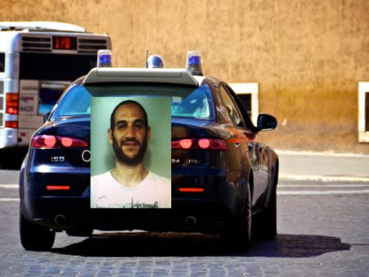 Lui spaccia, lei fa da vedetta nello spaccio a Villaggio Sant’Agata: arrestati