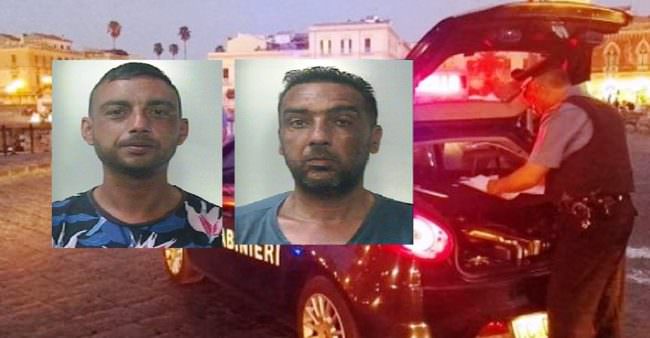 Sradicano con escavatore caldaia da casa popolare in via Adone: 2 arresti
