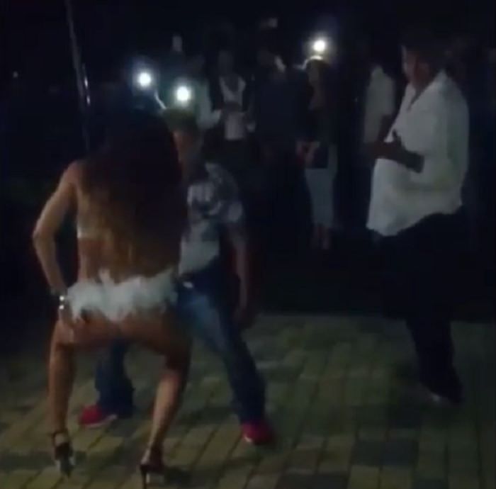 Balletto “hot” con danzatrice, moglie lo becca e gli molla due ceffoni: il VIDEO siciliano diventa virale e arriva fino a 50 Cent