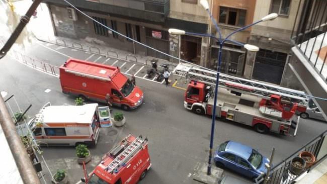 Fuga di gas in appartamento di via Kennedy, donna in difficoltà respiratoria