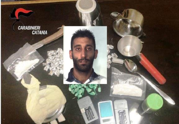 Market della droga a San Cristoforo: in manette il 28enne Ivan Gangi